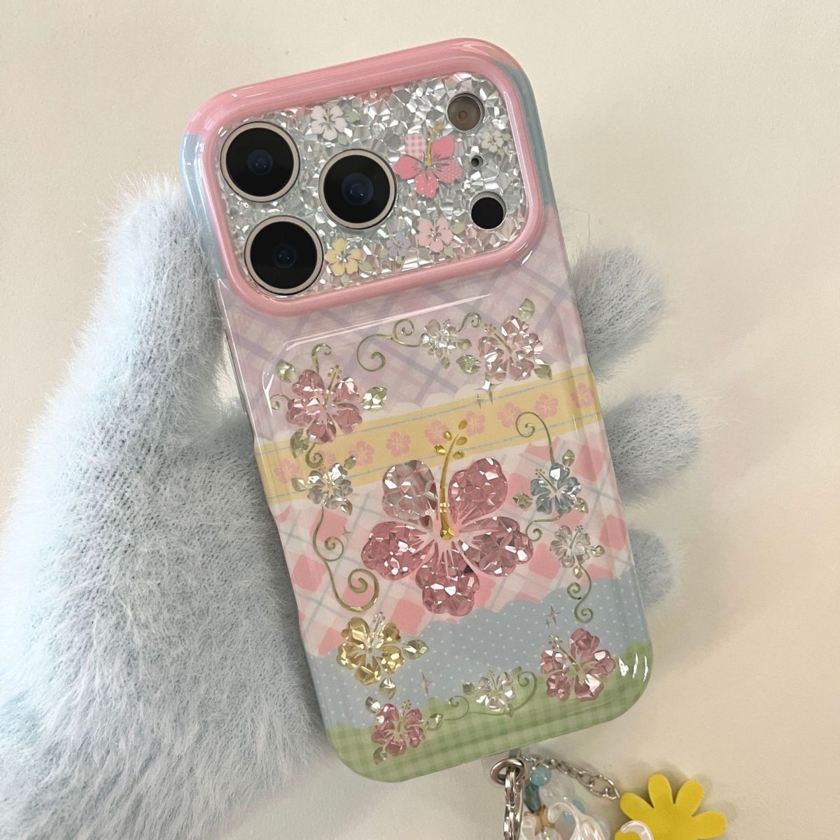 Apple iPhone 18 Pro Max hibiskus çiçek kılıfı, kız tarzı