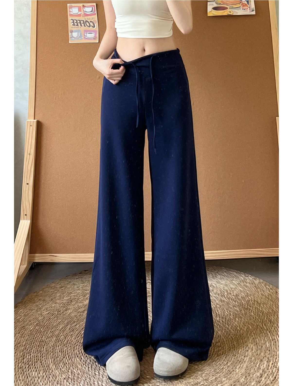 Kahverengi geniş paça pantolon, yüksek bel, bağcıklı
