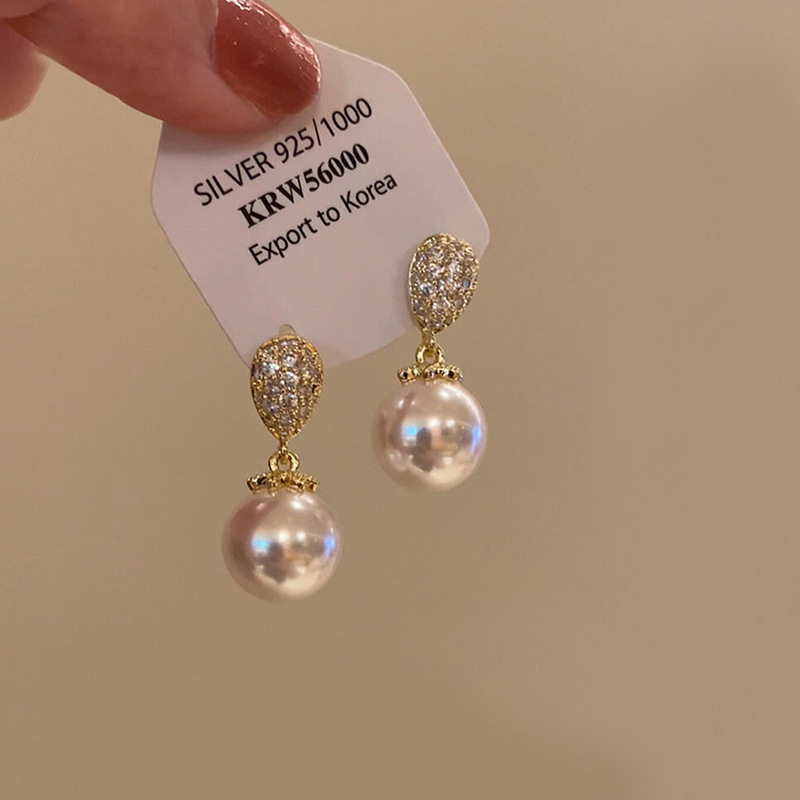 Pearl earrings, S925 silver studs, zircon accents