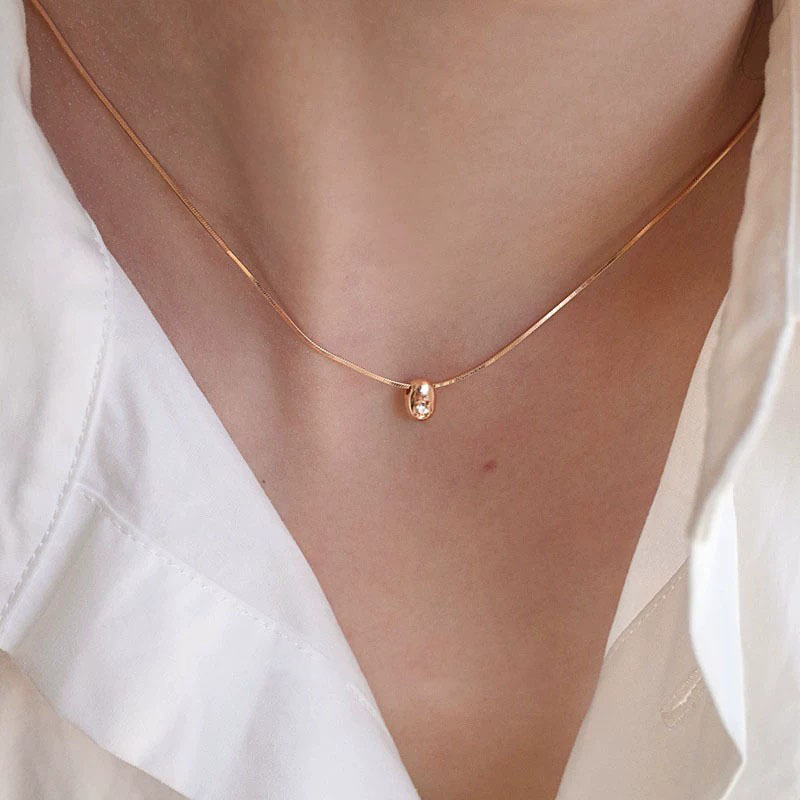Mini bubble gold bean necklace, simple design