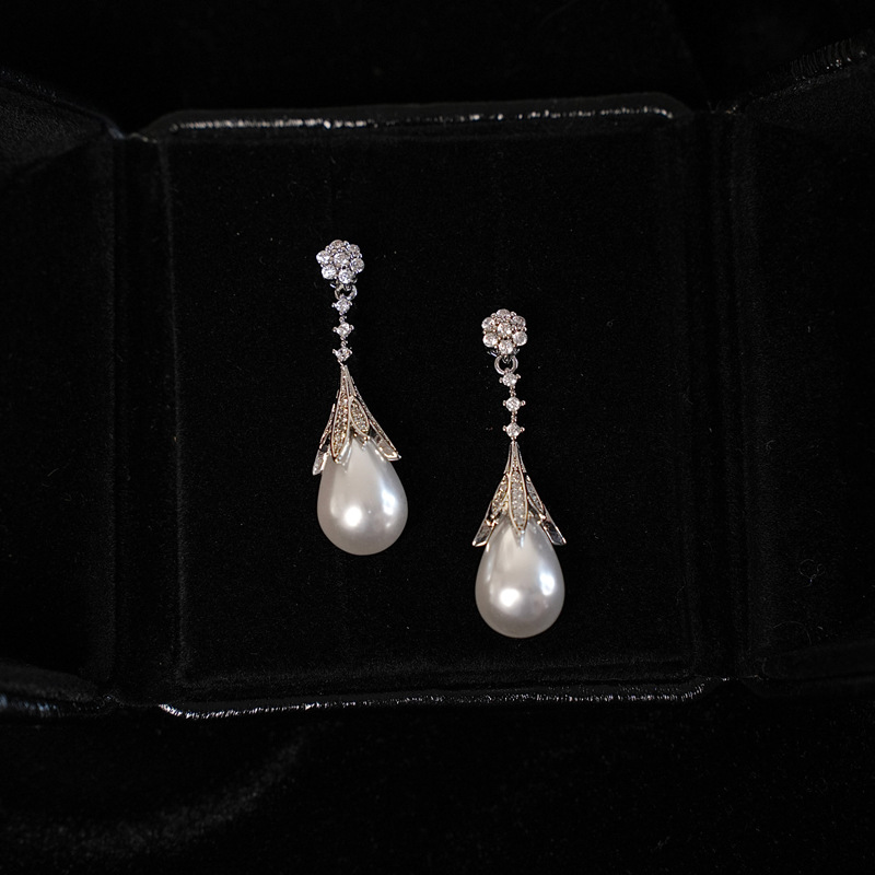 Diana Princess Perlenohrringe, Wassertropfen-Design