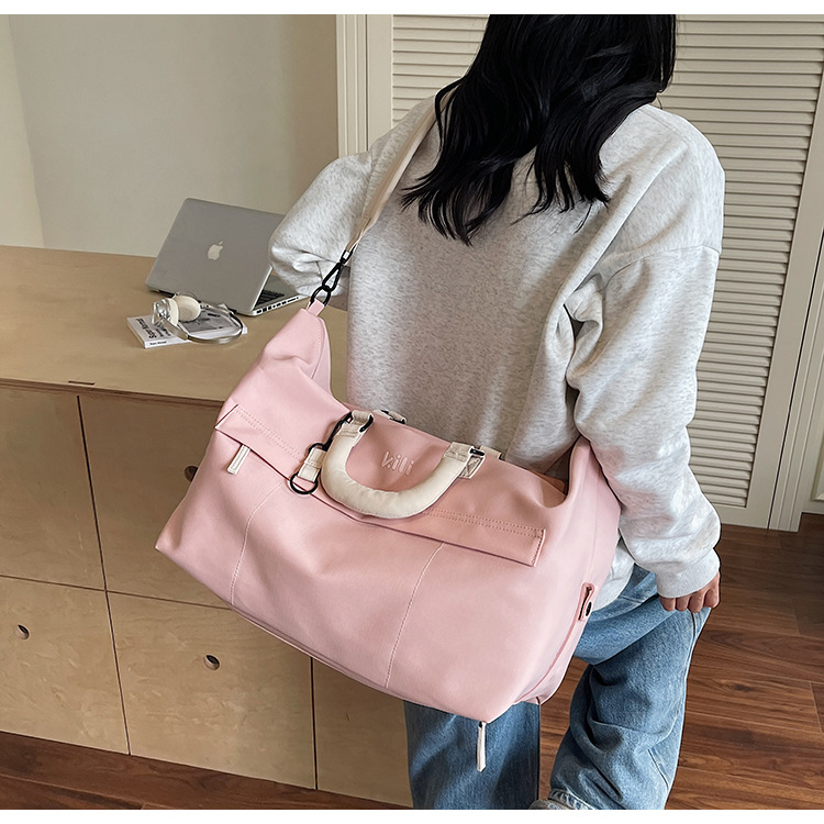 Travel Bag, Large Capacity, Lightweight, Fitness Storage