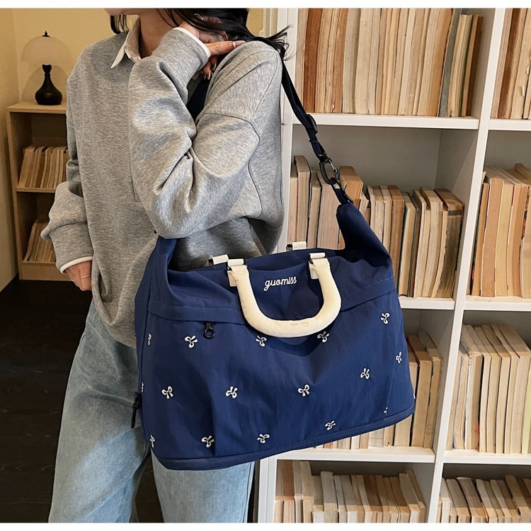 Expandable travel bag, large capacity, lightweight