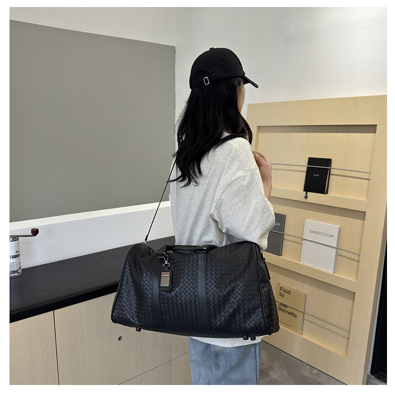 PU leather travel bag, large capacity