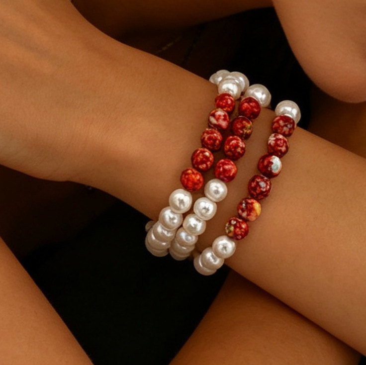 Perlenkette mit Tropfenblut-Design, Choker