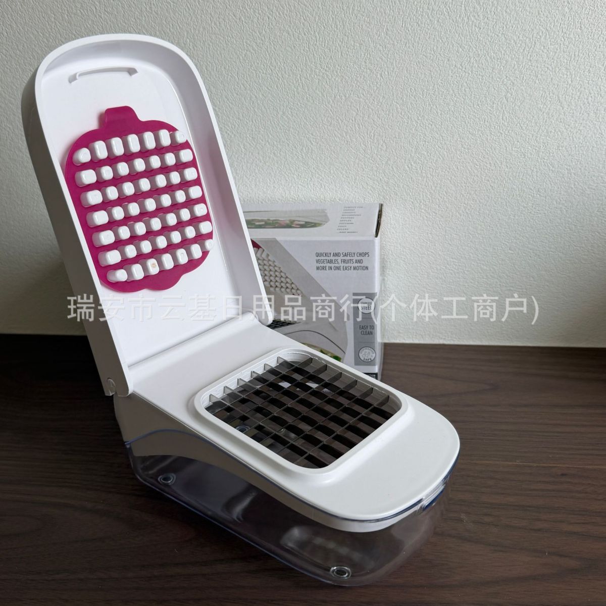 Multifunctional vegetable chopper, onion pepper mincer, mushroom slicer