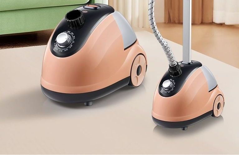 Steam hanging garment steamer multifunctional vertical