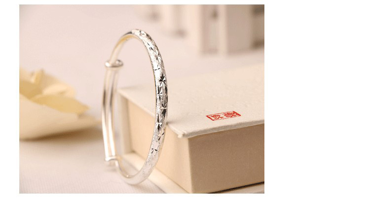 Thin sliding star pattern bracelet, solid gold-colored