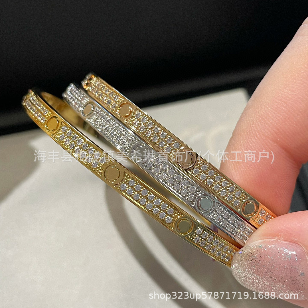 Diamantbeschichtetes Liebesarmband, 18K Roségold