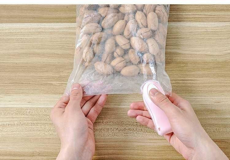 便携式迷你封口机零食塑料袋食品小型热封机家用快速封口收口神器