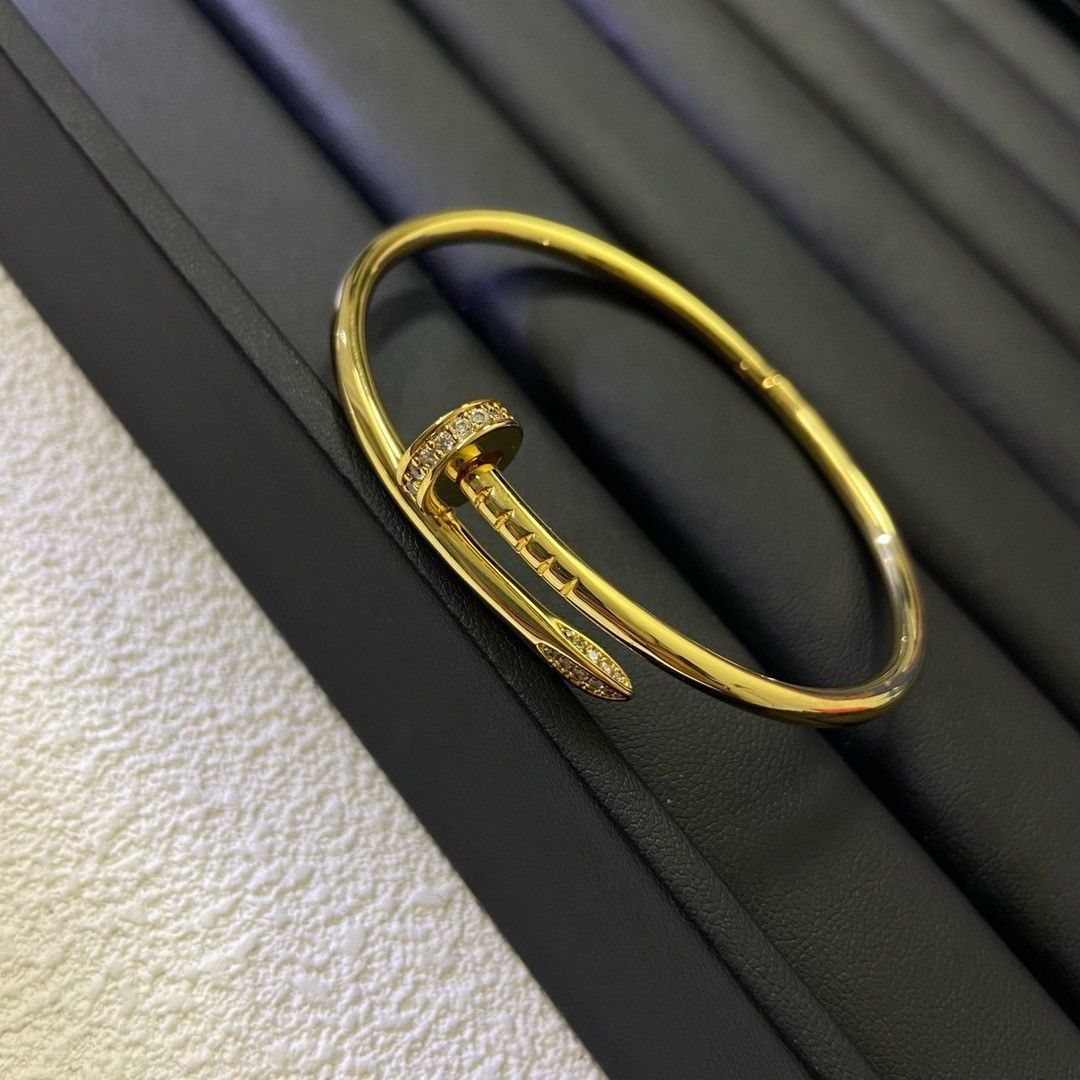 Klasik çivi bileklik, katı metal, çift model