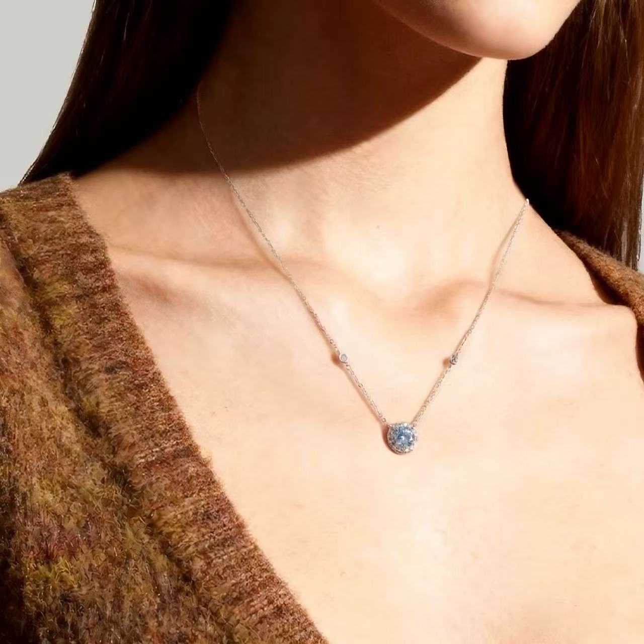 Meeresblau Schlüsselbein-Kette 5A Zirkonia Luxus-Halskette Damen