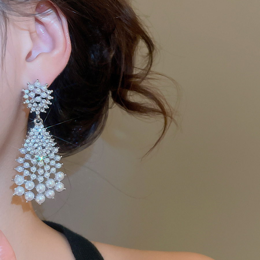 Zircon geometric pearl stud earrings, French style