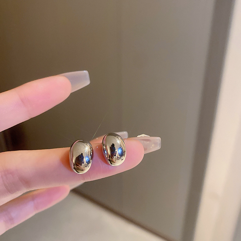 Gold-plated silver bead stud earrings, metal style