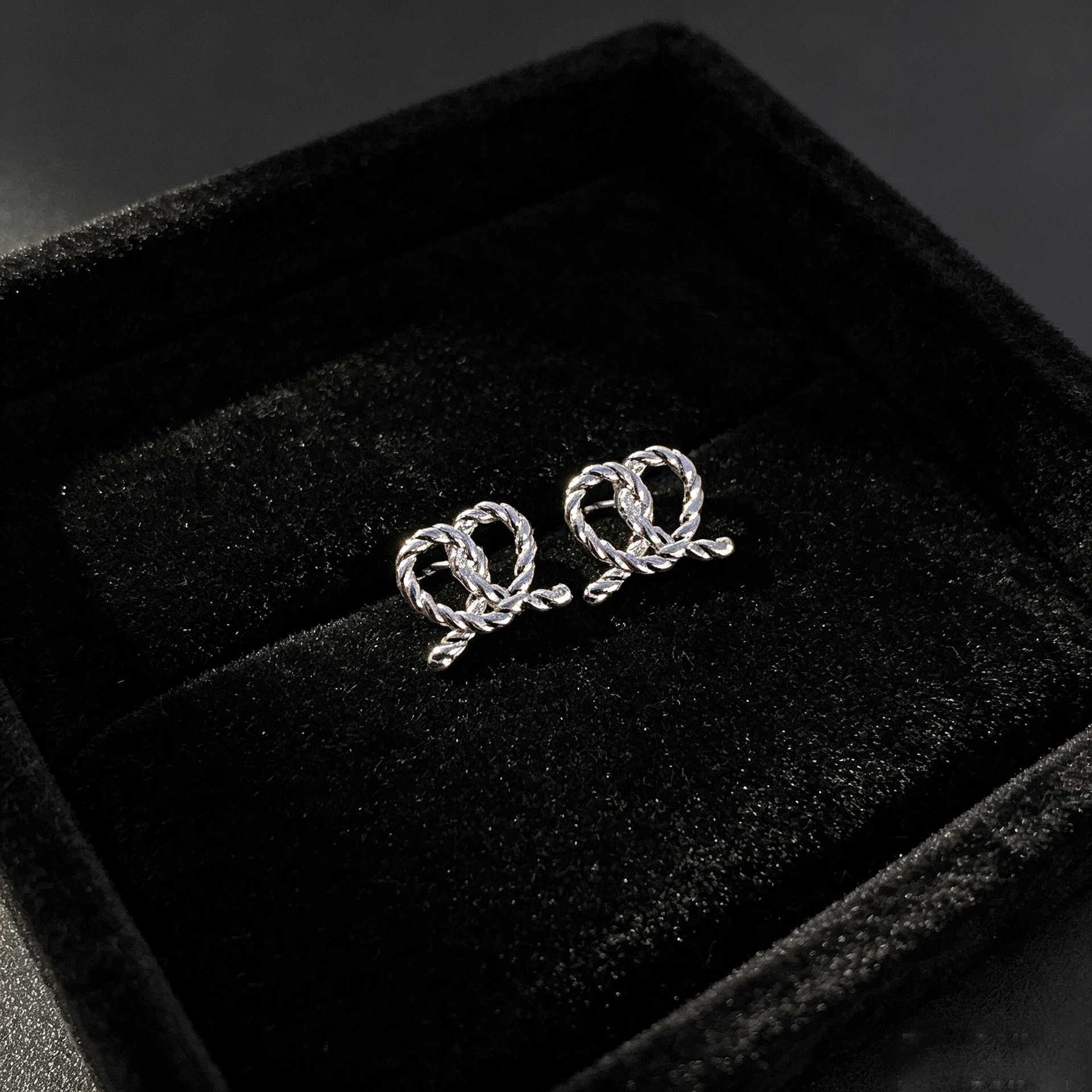 S999 Sterling Silver Zircon Stud Earrings Women