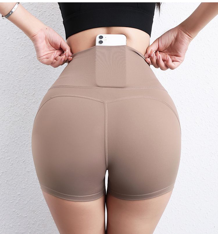 İç çamaşırı olmayan kadınlar için dikişsiz üç noktalı yoga şortu, grafen antibakteriyel yüksek elastik spor koşu şeftali şortu
