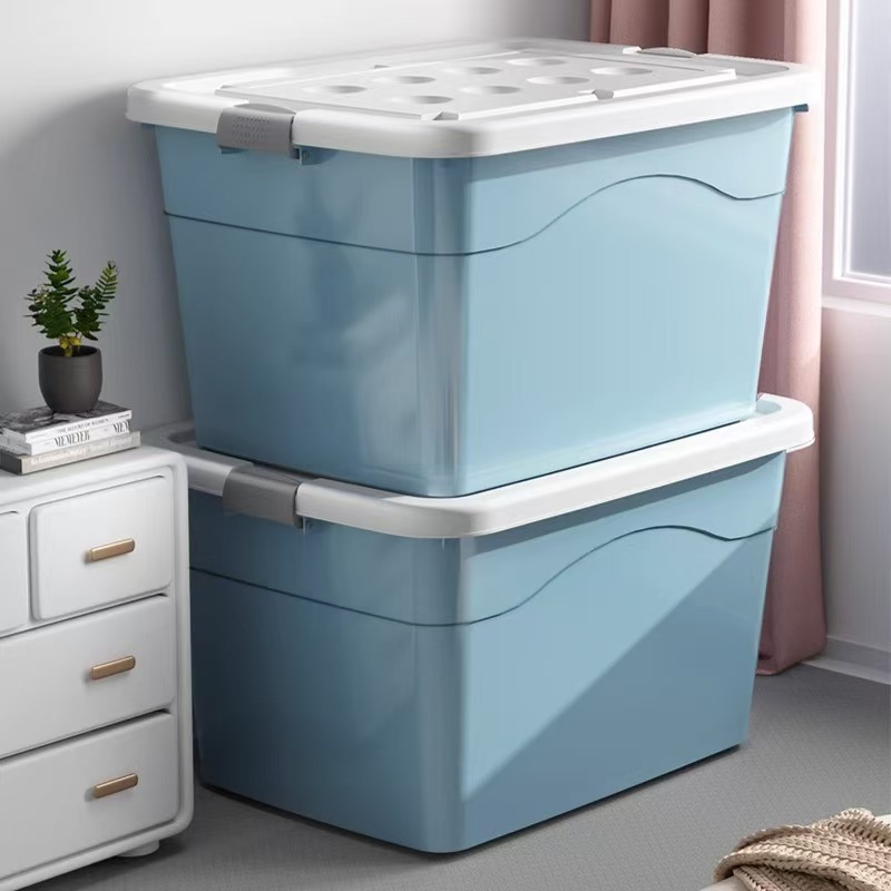 Extra large plastic storage box with wheels