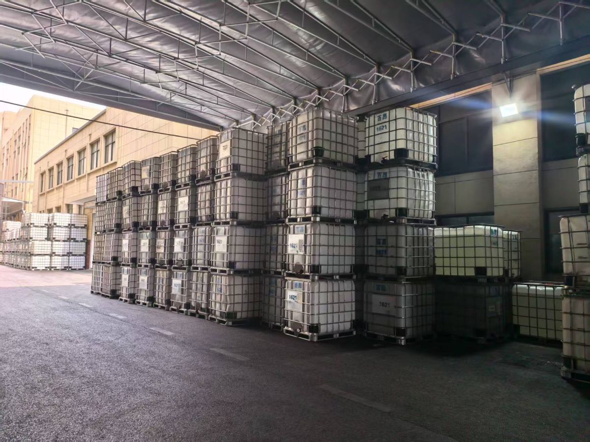 跨境爆款蝶形记忆棉枕头护颈椎慢回弹透气睡眠枕芯家用零压支撑枕