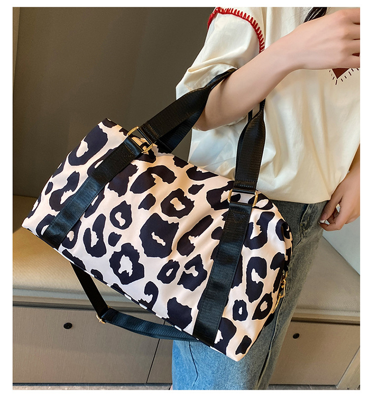 Travel Bag, Large Capacity Cow Print, Carry-on