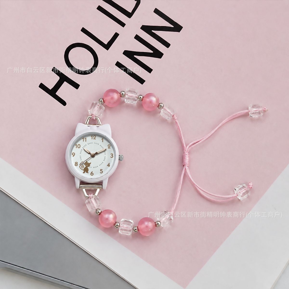 Damen-Armbanduhr mit Katzenmotiv, Quarz