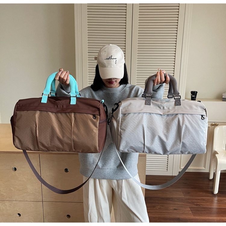 Large-capacity unisex travel bag dry-wet separation waterproof