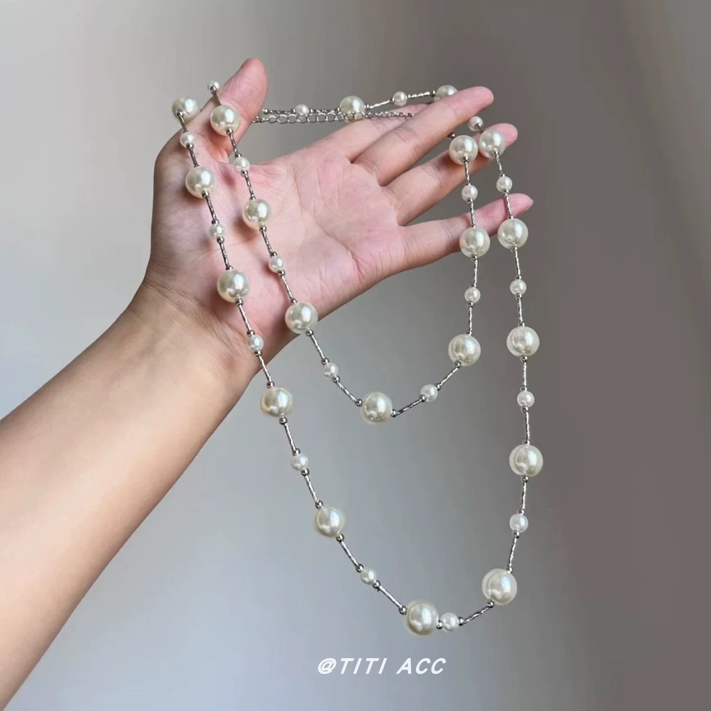 Double-layer pearl necklace, vintage heavy sweater chain