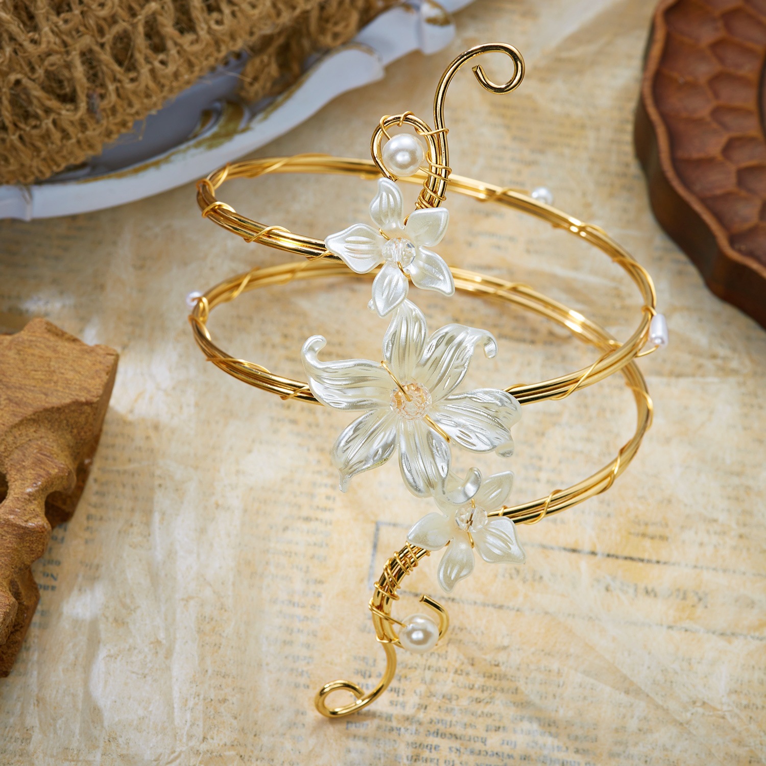Flower-patterned open bracelet with geometric design for women