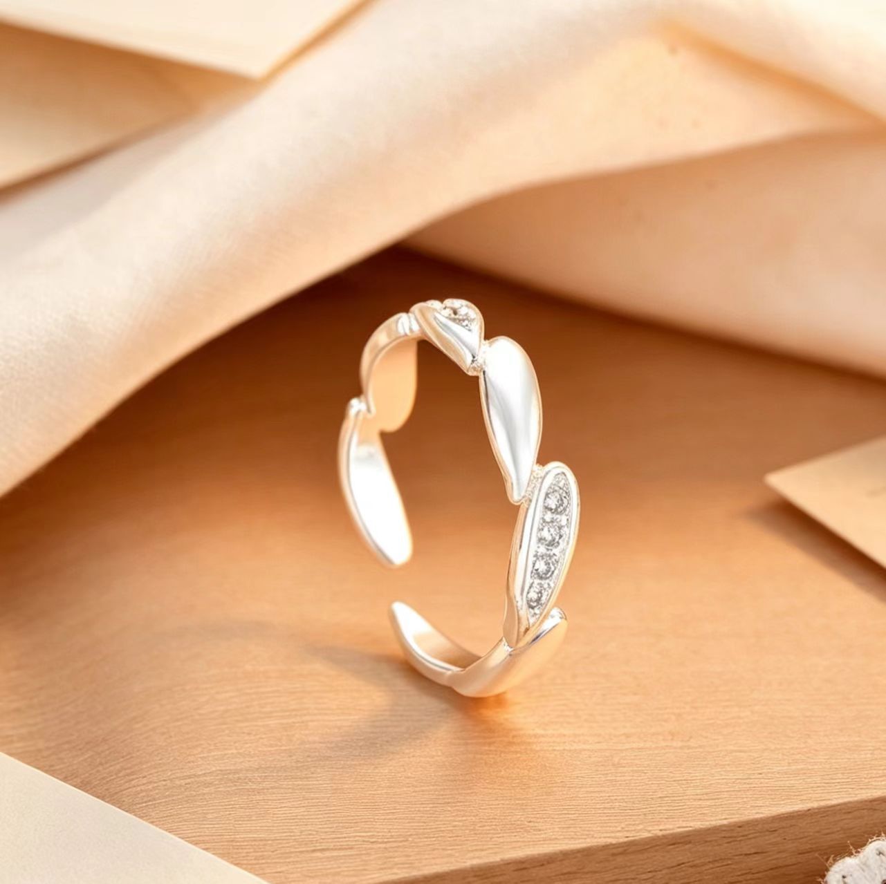 Pirinç yüzük unisex, 7 tane, minimalist tasarım, doğum günü hediyesi
