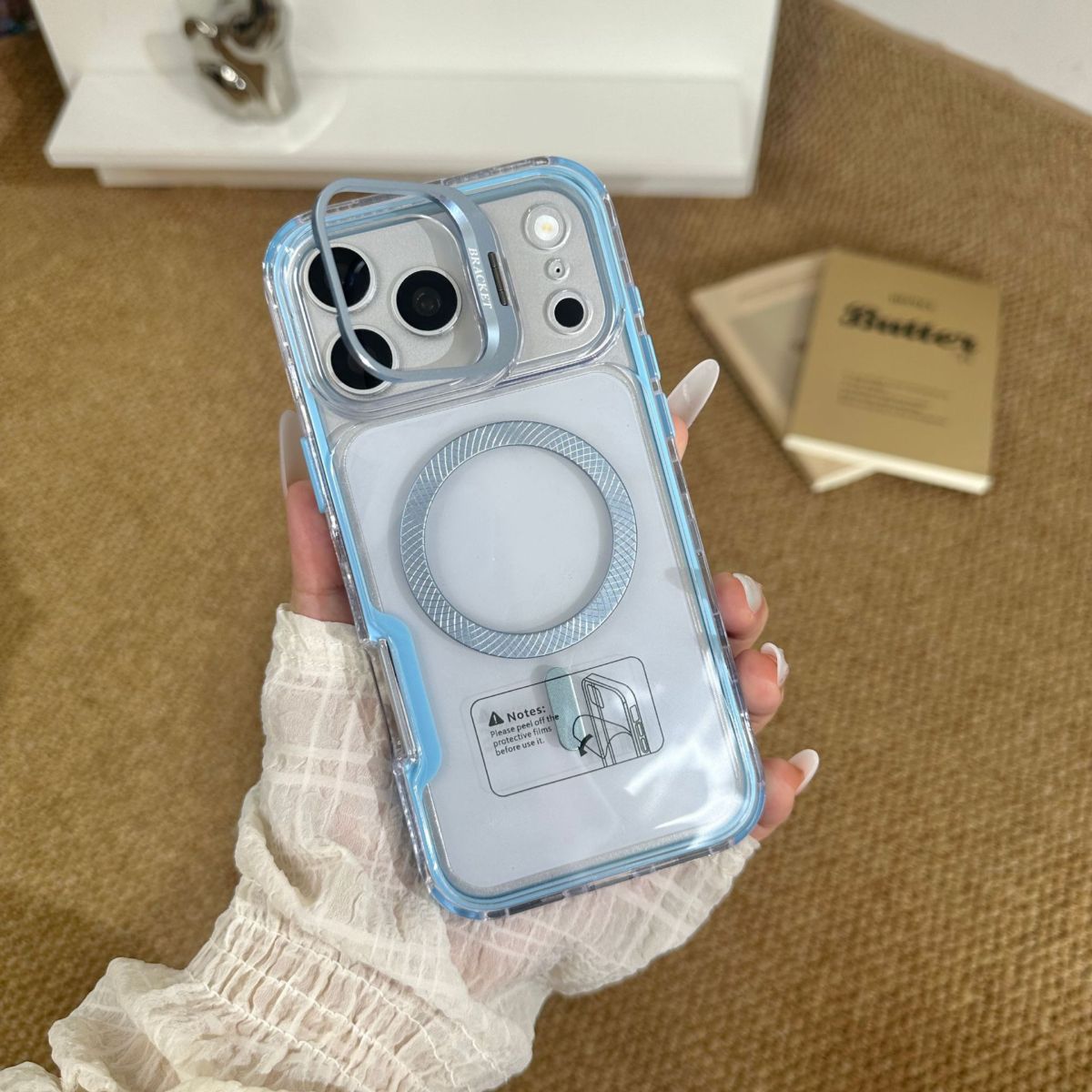 iPhone 18 Pro Max phone case, stand function, transparent