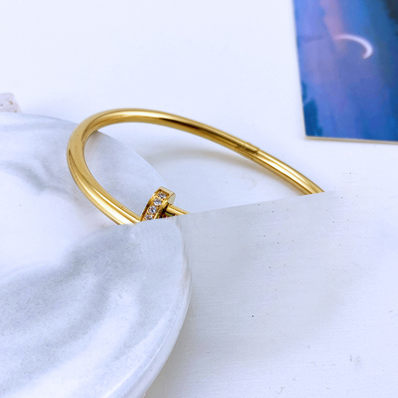18K roségold açık çiçek bileklik titanyum çelik