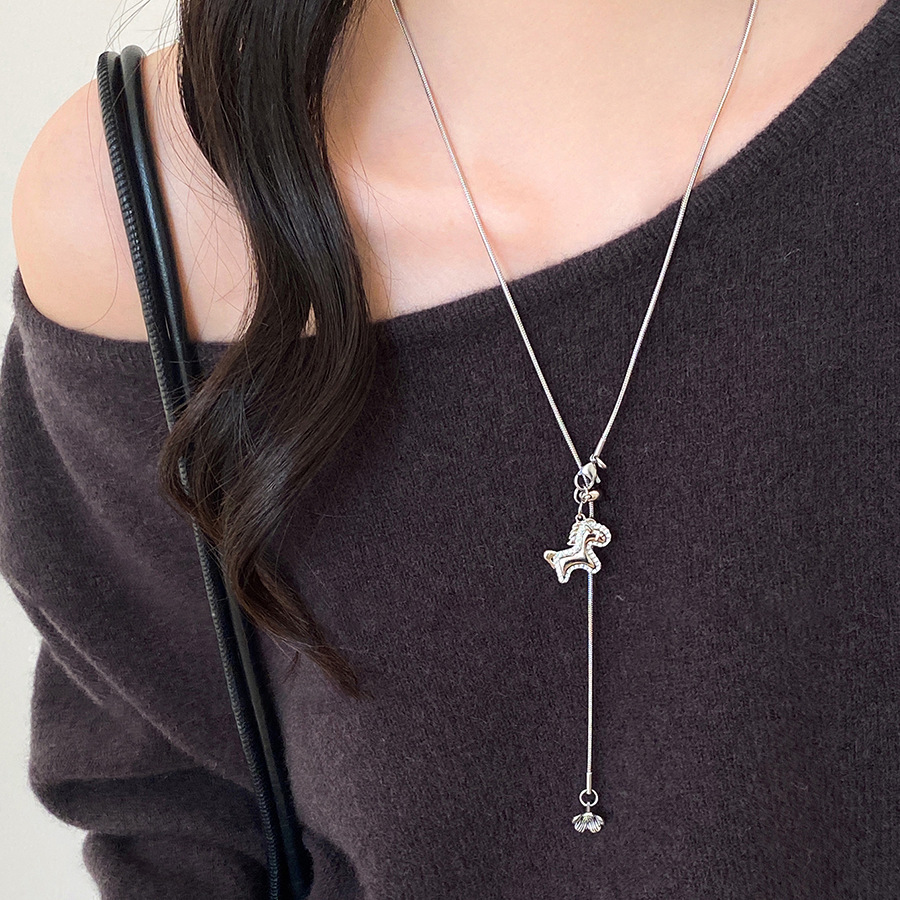 Adjustable zircon snowflake pendant long sweater chain necklace