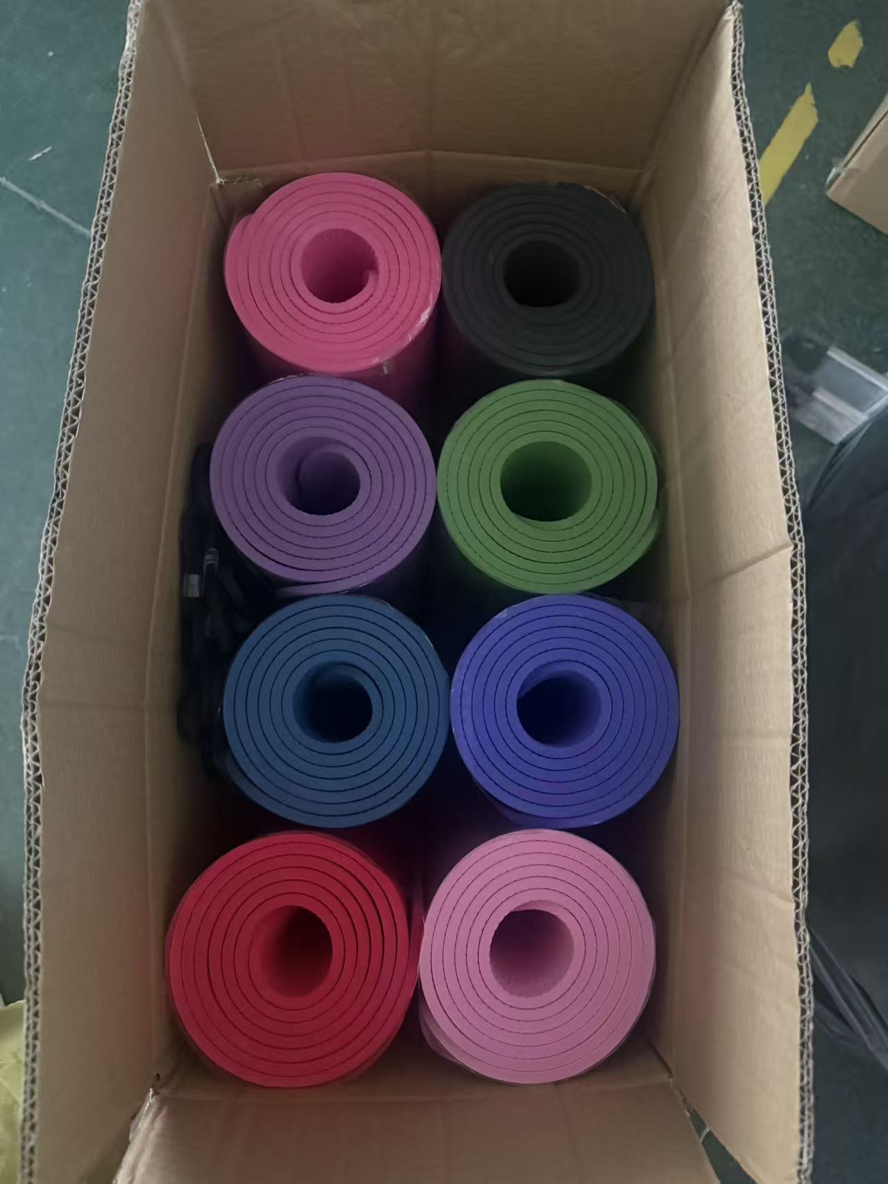 TPE yoga matı 8mm kaymaz sessiz
