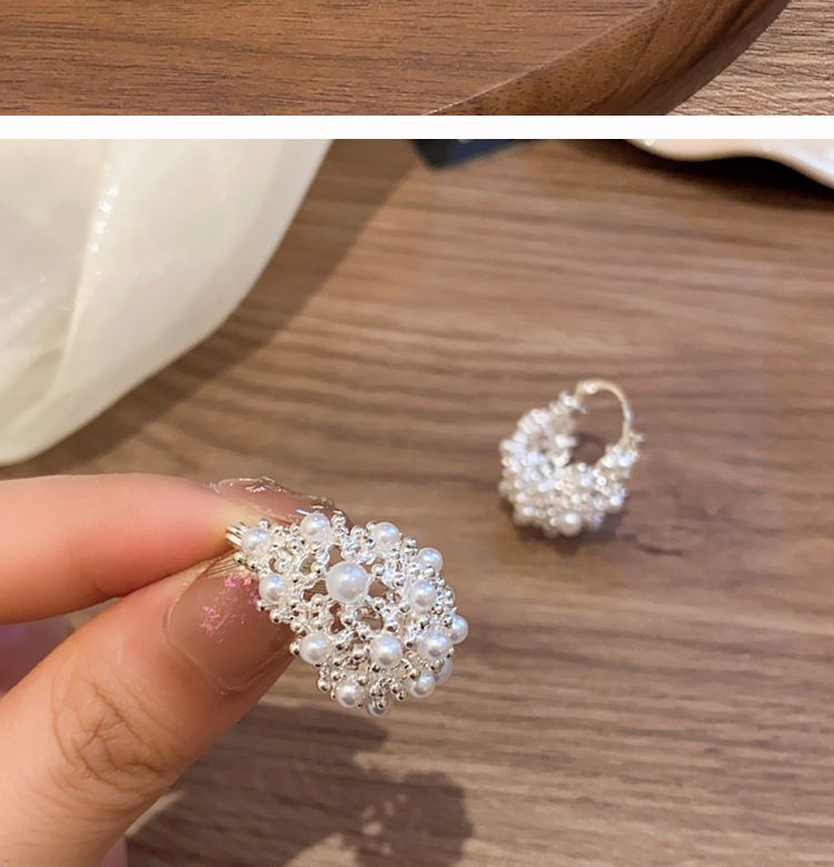 设计个小众立体镂空花篮耳环女时尚独特气质百搭时尚珍珠耳圈耳饰