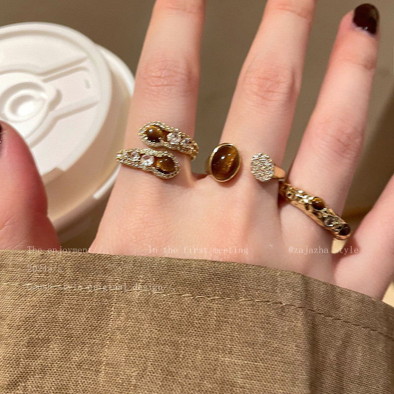 美拉德蛇形虎眼石开口戒指女高级独特设计感复古食指戒感轻奢指环
