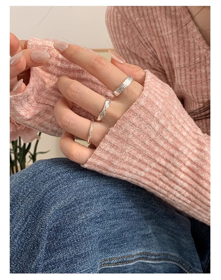 Geometric Möbius ring for women, open adjustable, luxury style