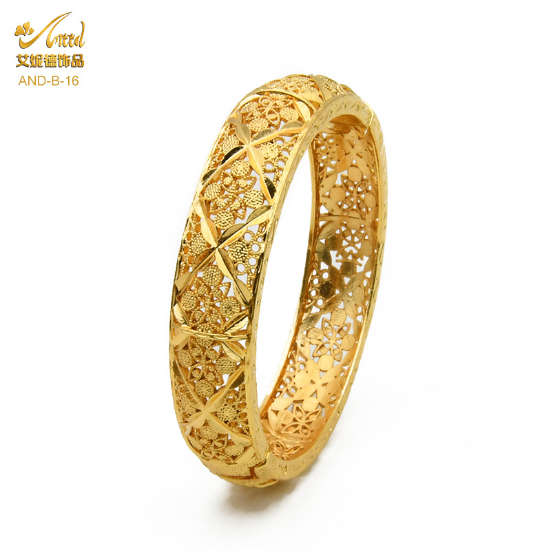 Vergoldetes Armband, Dubai Brautstil, leichter Luxus
