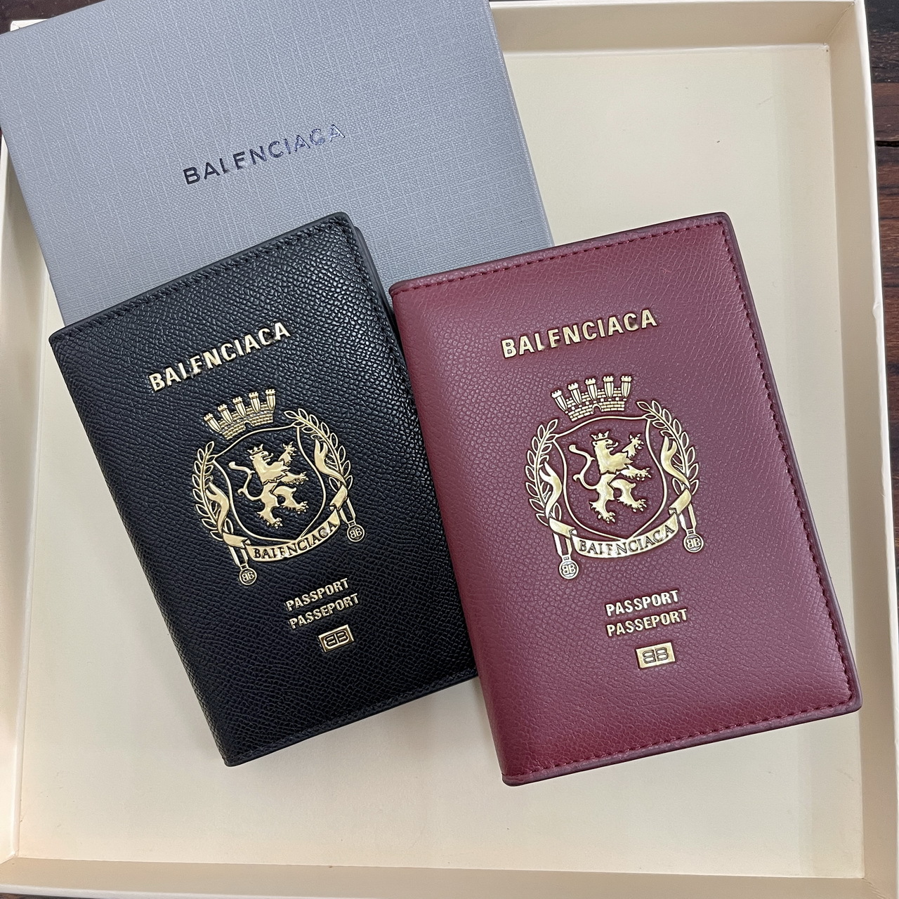 Passport wallet, genuine leather, first layer cowhide, card holder