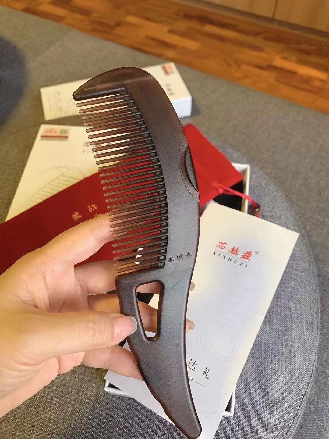 芯赫兹第三代空心梳免洗头梳去头油按摩头皮品牌防伪梳子厂家直销
