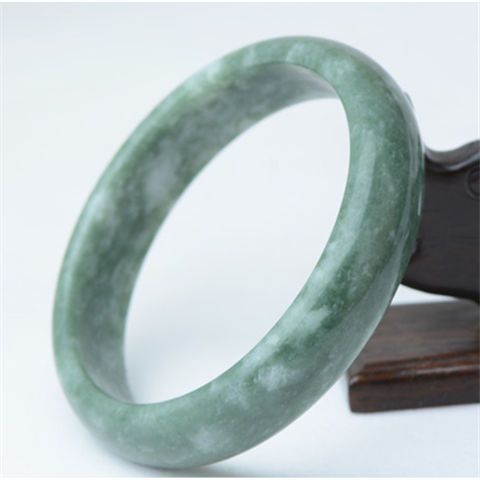 Natürliches grünes Jade-Armband für Damen, Blumenmuster