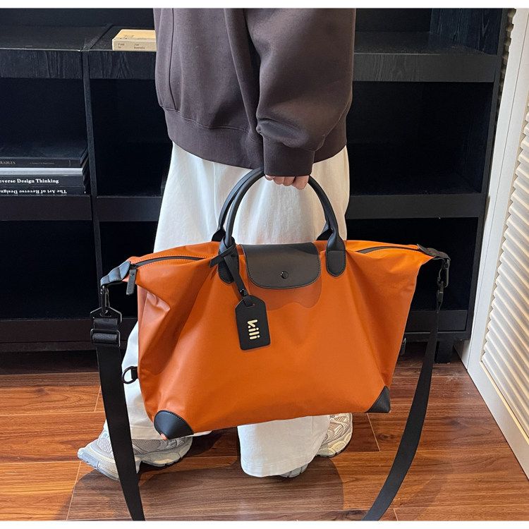 Travel bag, large capacity, lightweight portable sports and fitness