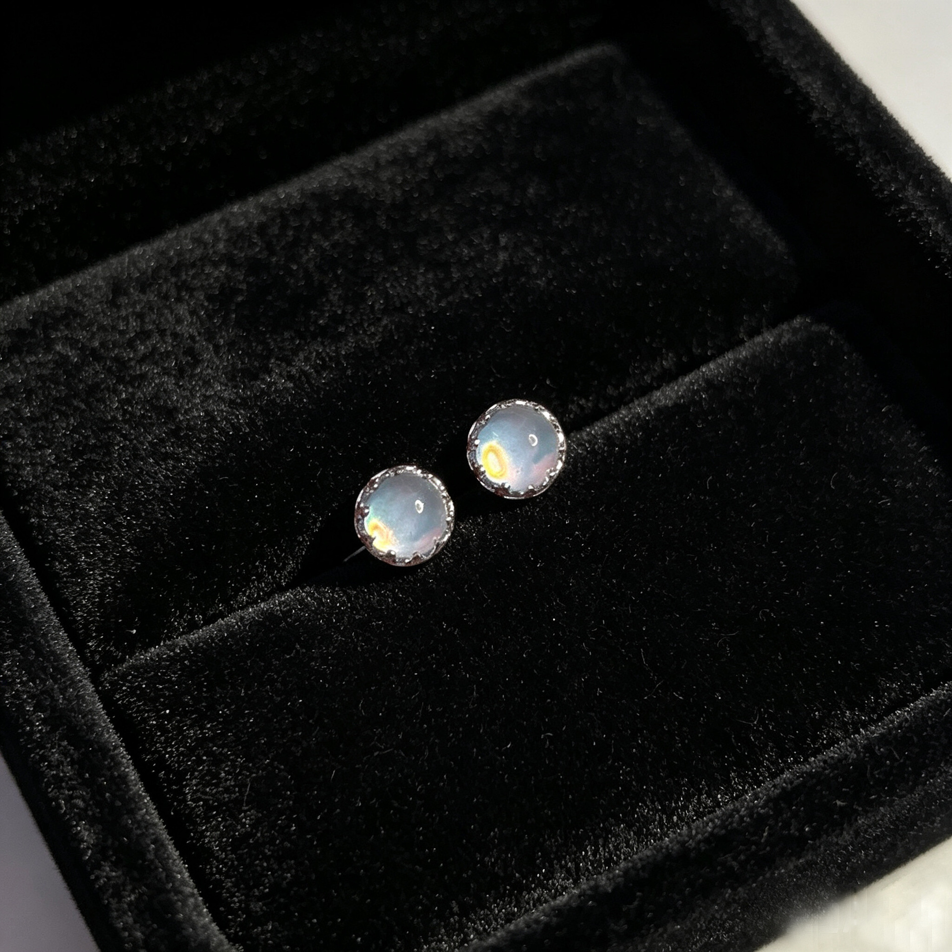 S999 Sterling Silver Zircon Stud Earrings Women