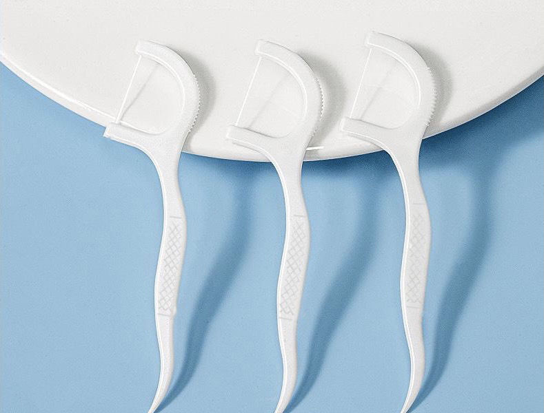 Ultra-thin dental floss sticks, family pack, safe cleaning
