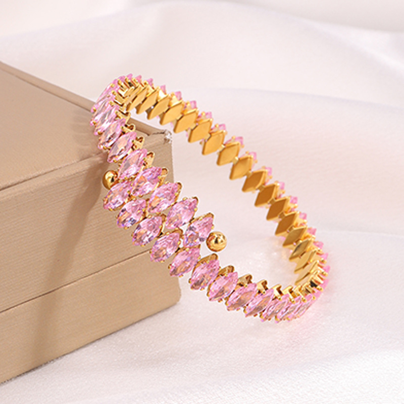 Titanstahl-Armband mit Zirkonia-Steinen, 18k vergoldet