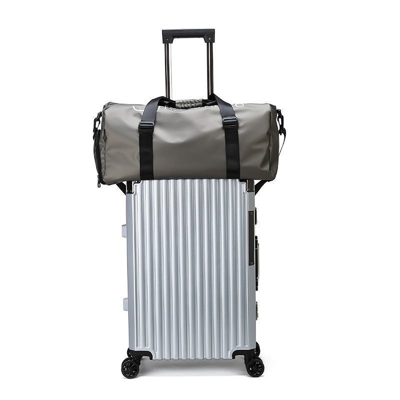 Sports backpack waterproof with dry-wet separation compartment