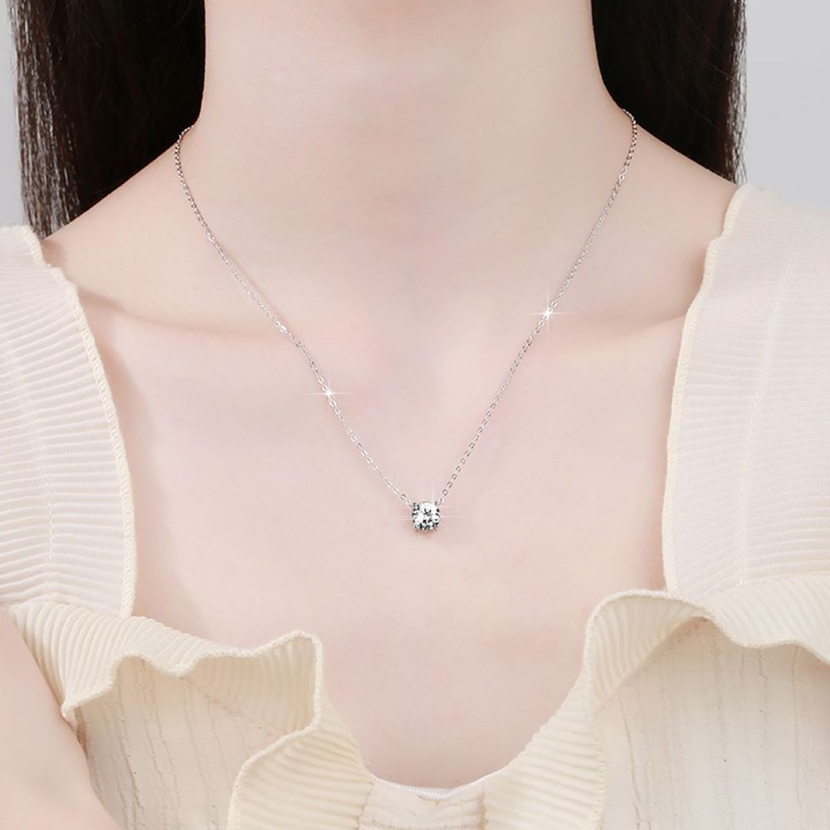 S925 gümüş moissanit kolye, 1 karat, dört pençeli PT950 kaplama