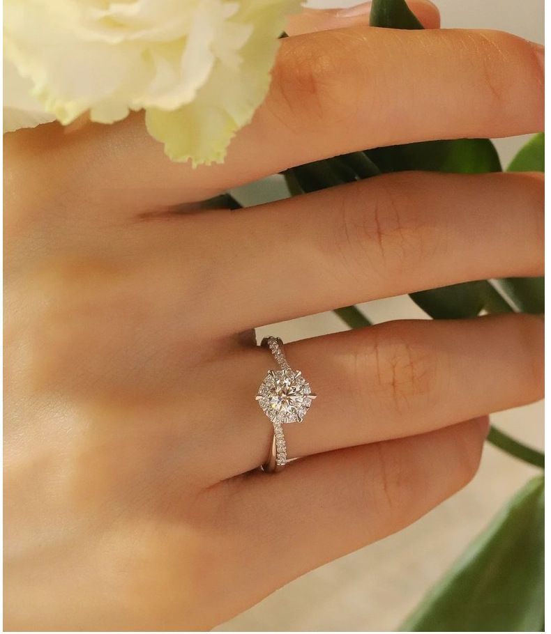 Silver moissanite ring 1 carat 50 point