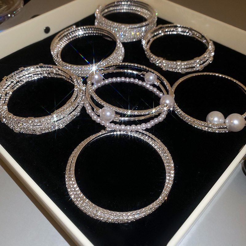 Artificial pearl multilayer rhinestone stretch bracelet