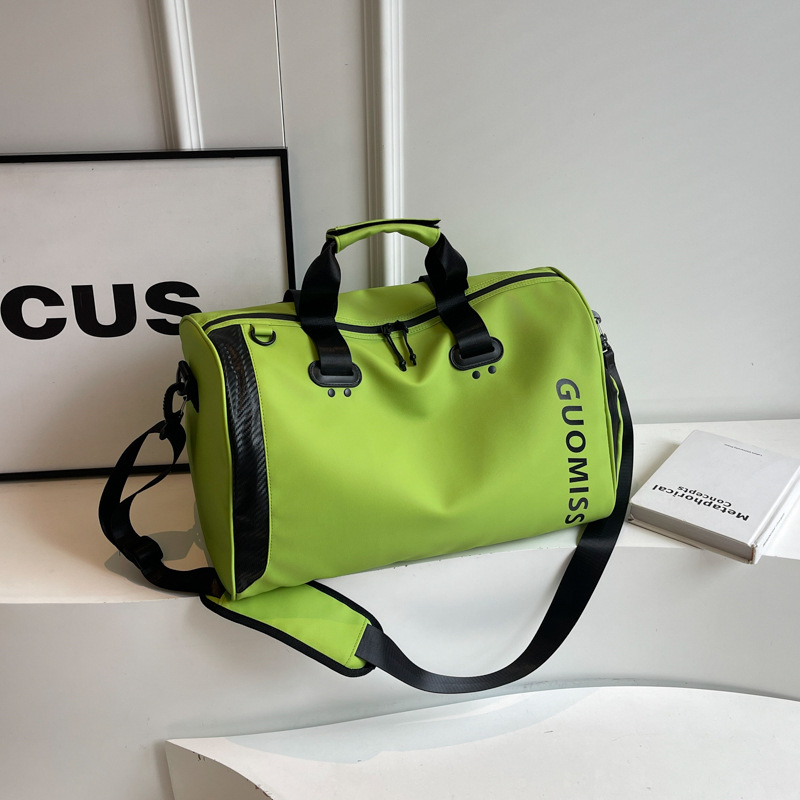 Travel bag with shoe compartment and dry-wet separation