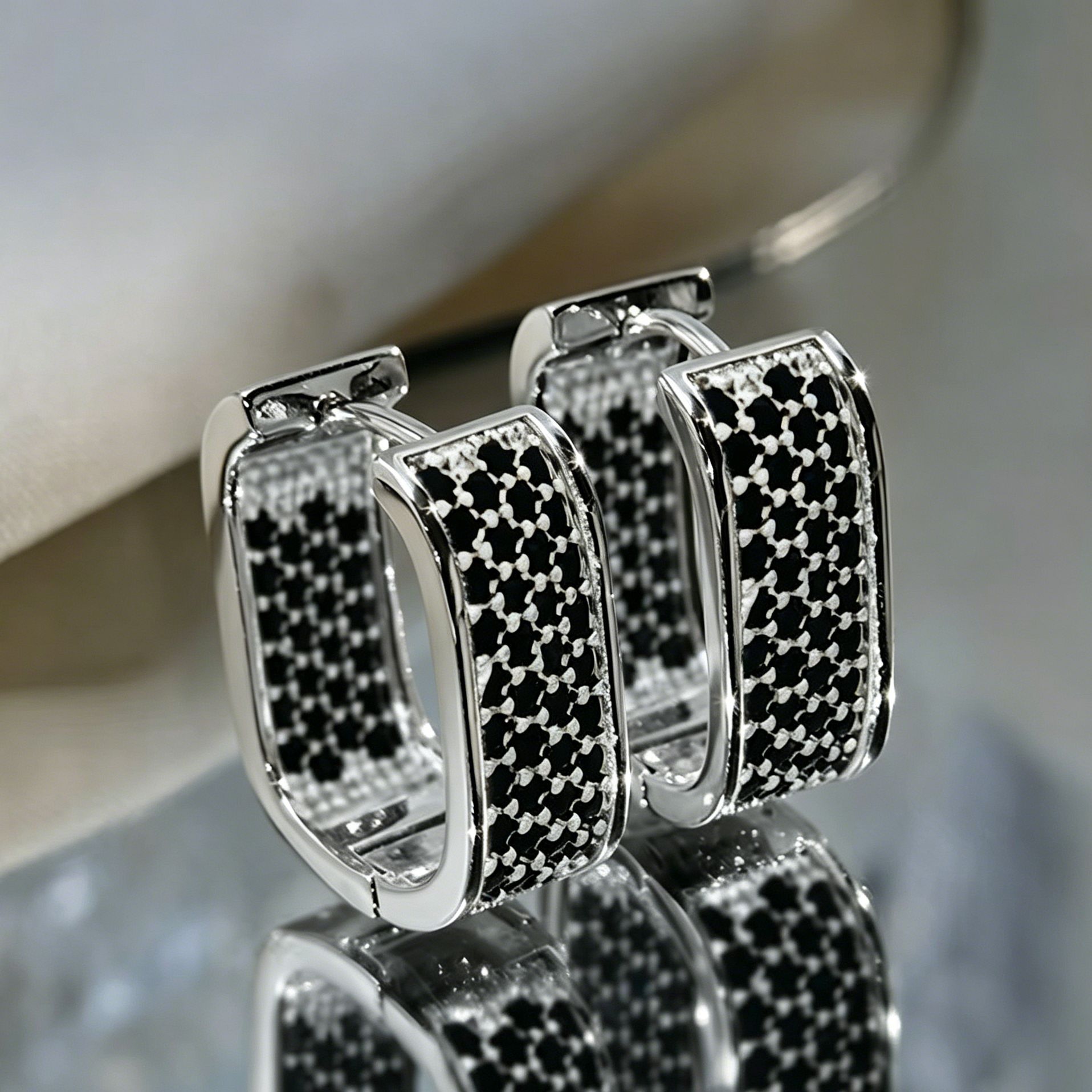 U-förmige Zirkonia-Ohrklemmen für Damen mit Luxus-Design