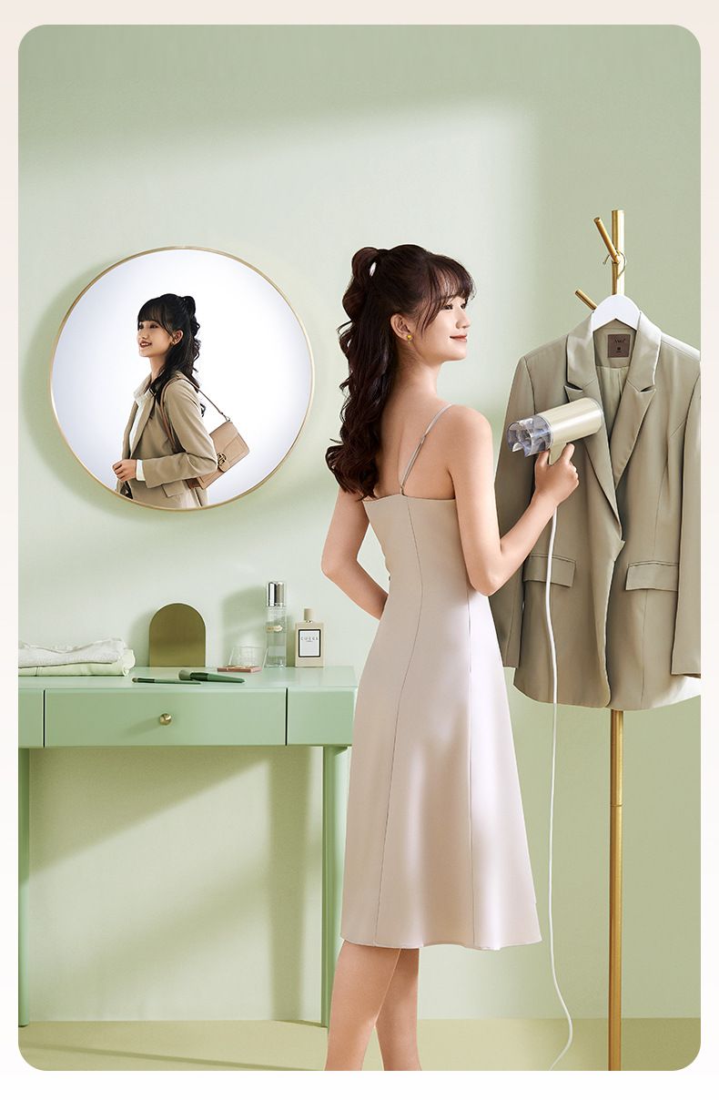 Oaks portable garment steamer, foldable handheld